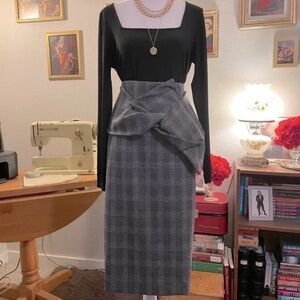 H&M bow front plaid midi pencil skirt M
